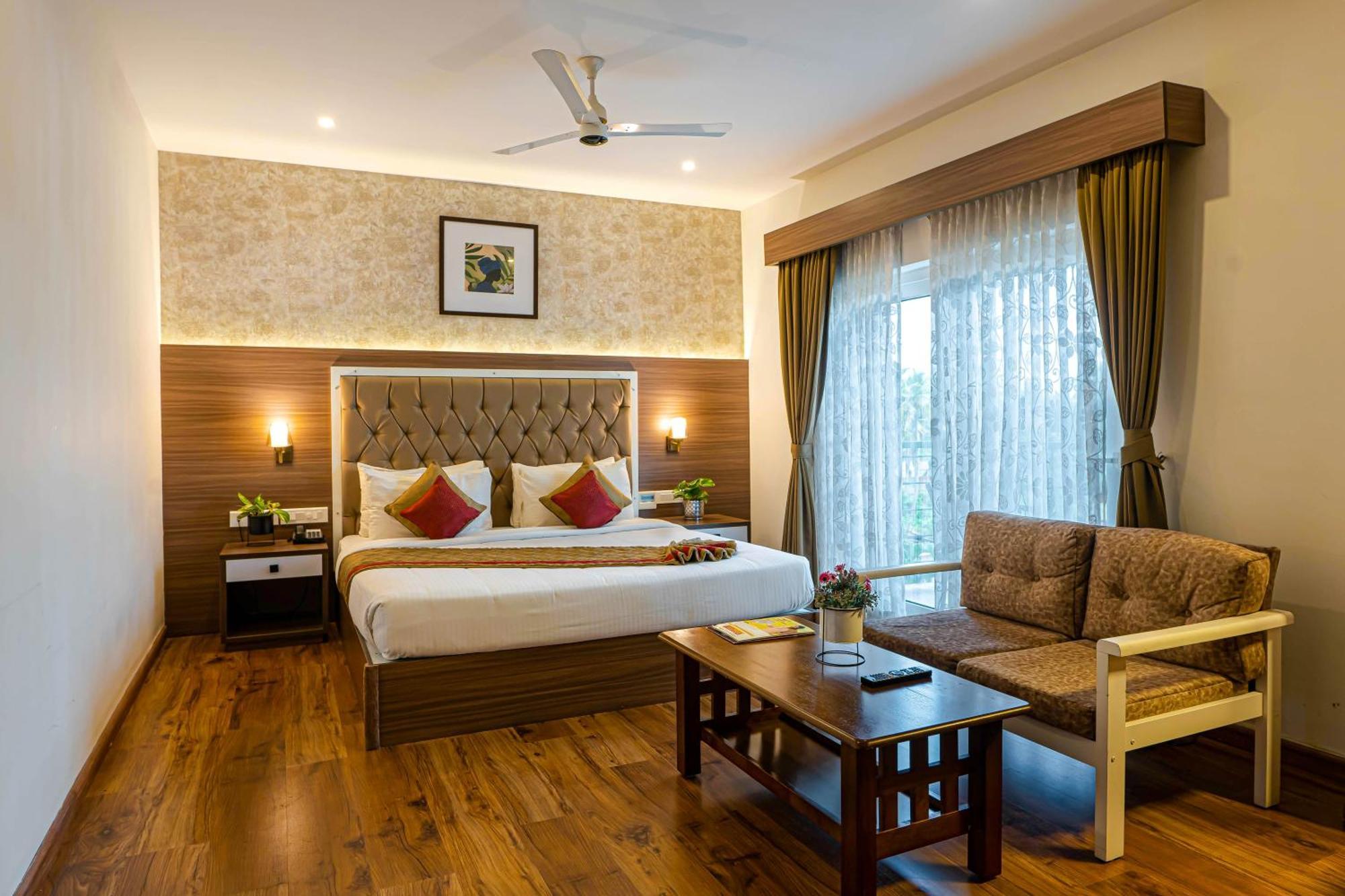 Kumarakom Park Resort Exterior photo